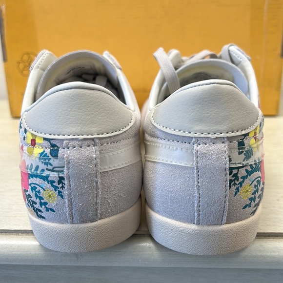 NIB - Gola Classics Womens Bullet Floral Sneakers, Off White/Clear/Multi -Size 8 - Picture 6 of 15